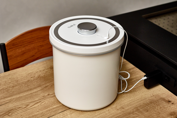 どうやってする？どれくらい持つ？OoBLE rice stockerの充電について